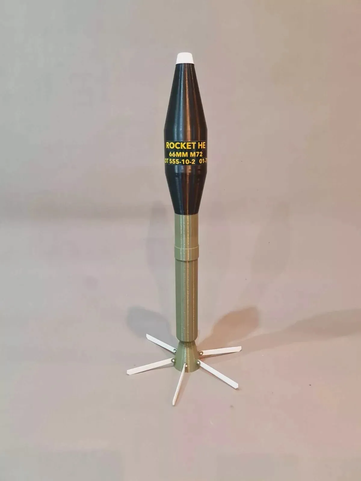 M72 LAW ROCKET Impressive Size: 508mm x 66mm Olive Green & Black Design